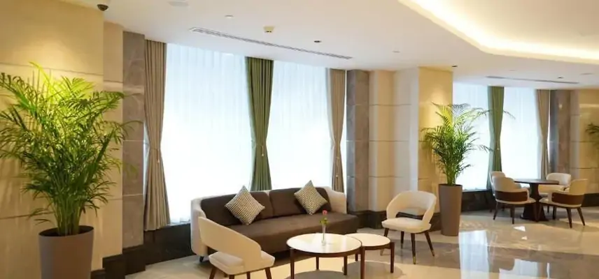Peninsula Worth Hotel image